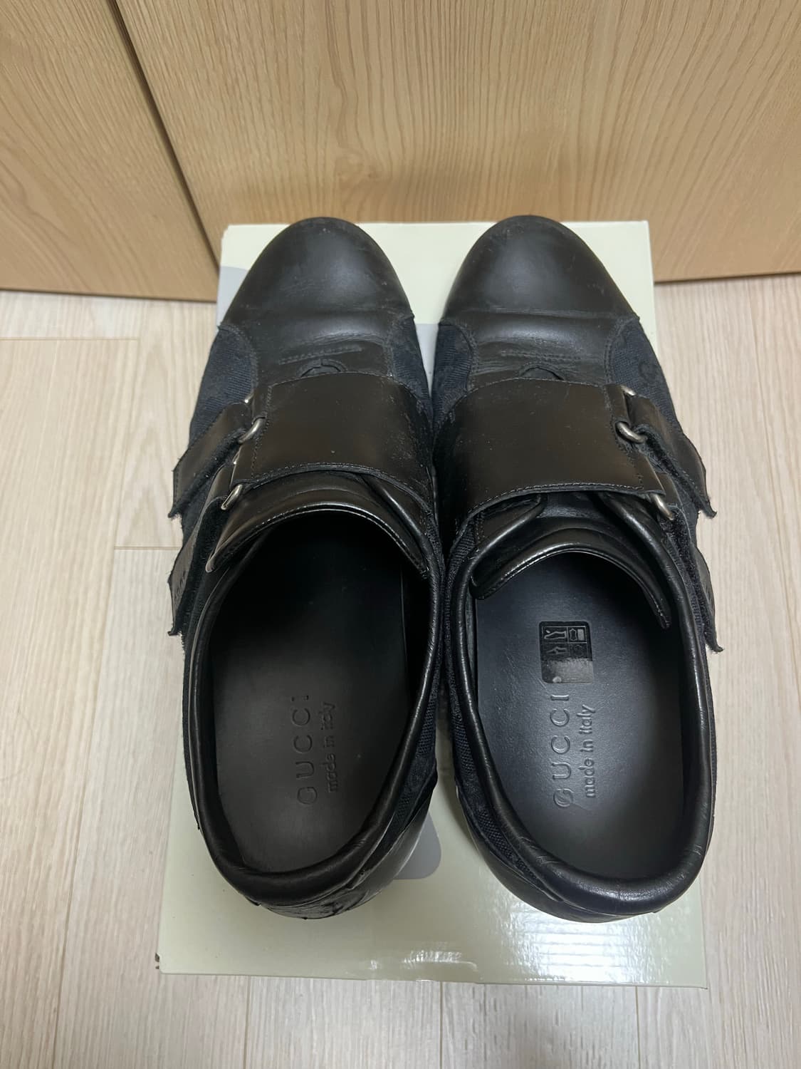 구찌 GG 슈프림 벨크로 슈즈 상품이미지2