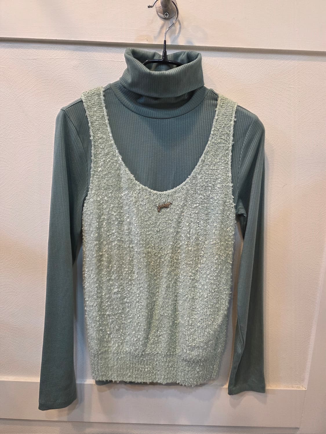 Guess 골지 목폴라 니트 민트 세트 상품이미지1