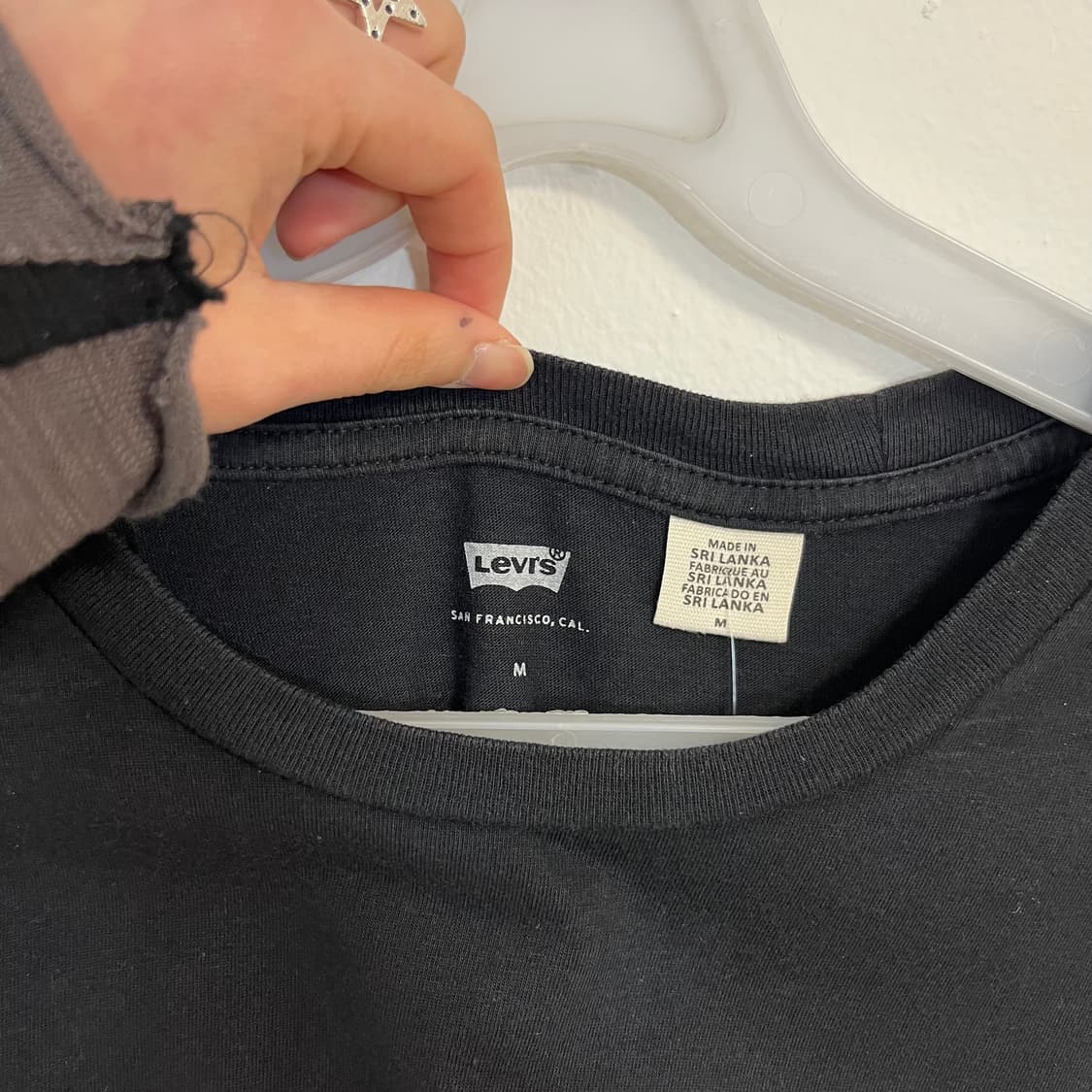 Levi’s navy t-shirt 상품이미지6