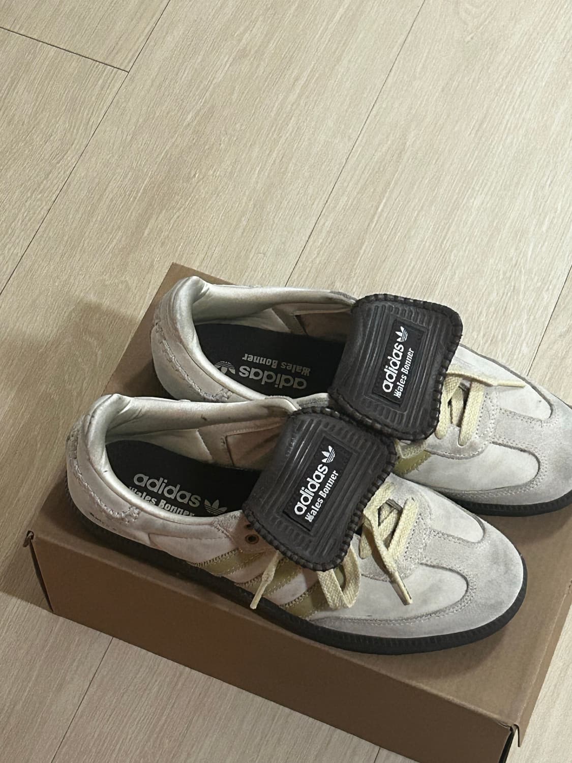 Adidas x Wales Bonner Samba Brown  상품이미지3