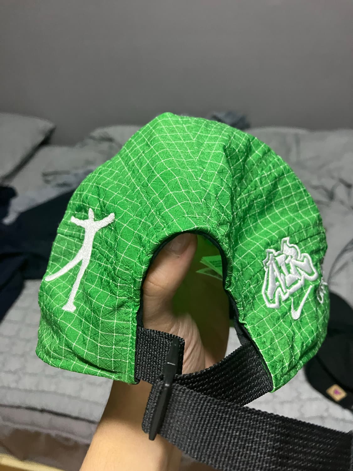 나이키x오프화이트 플라이 캡 켈리그린 L/XL 상품이미지3