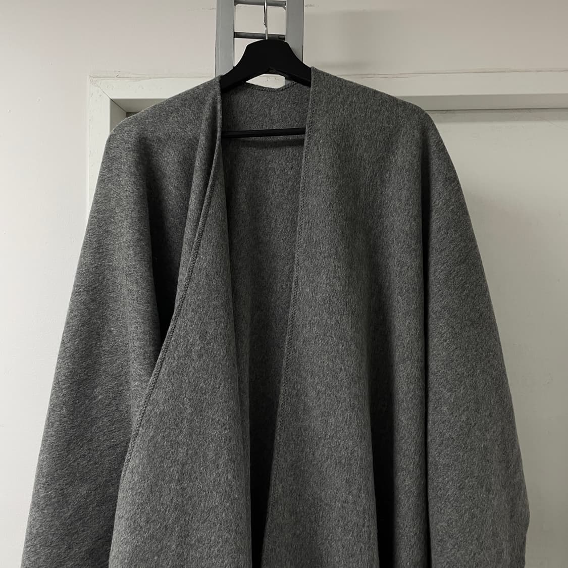 아크네스튜디오 어깨숄 머플러 그레이 F 상품이미지2