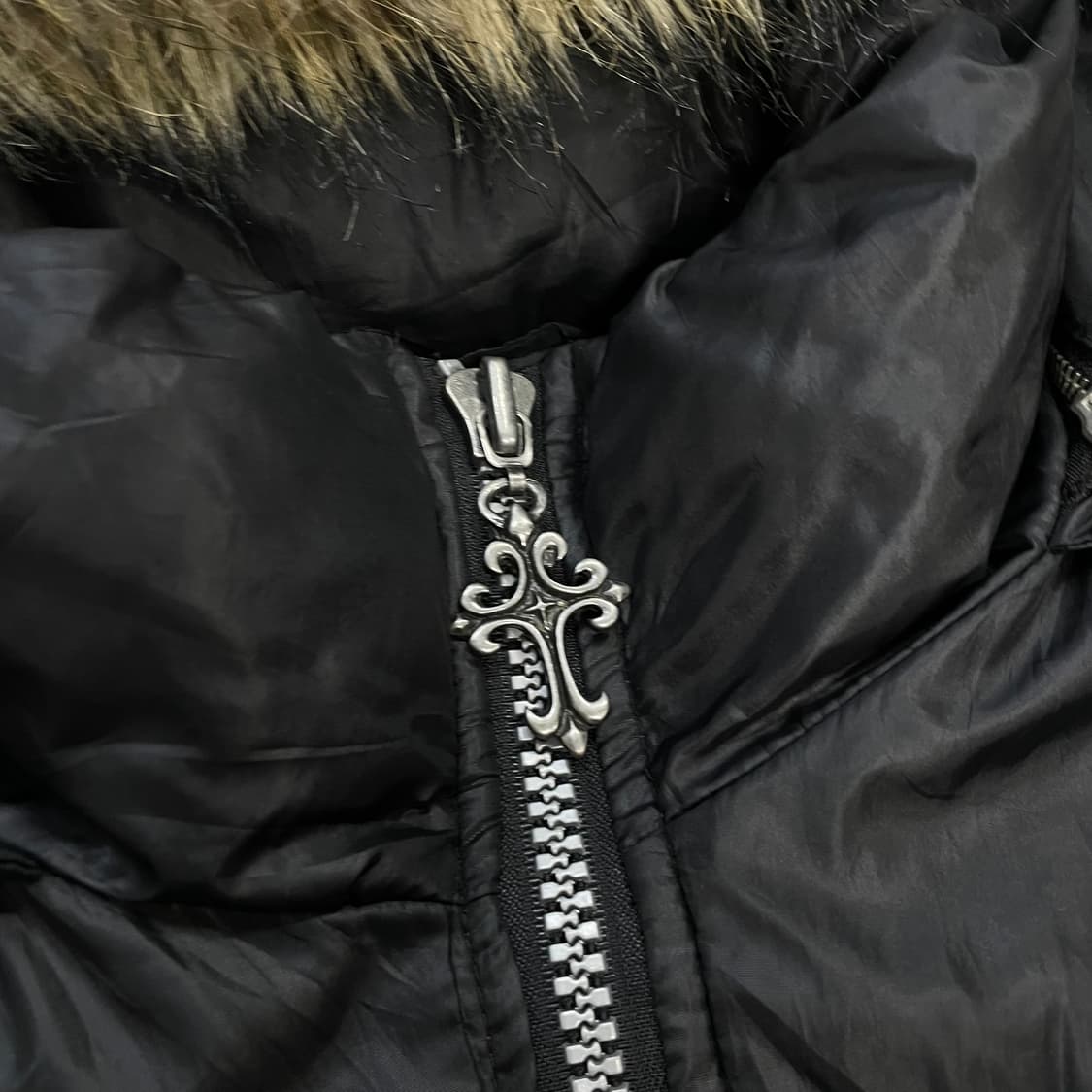 도그타운 Dog town 블랙 드래곤 자수 패딩 자켓 블랙 상품이미지4