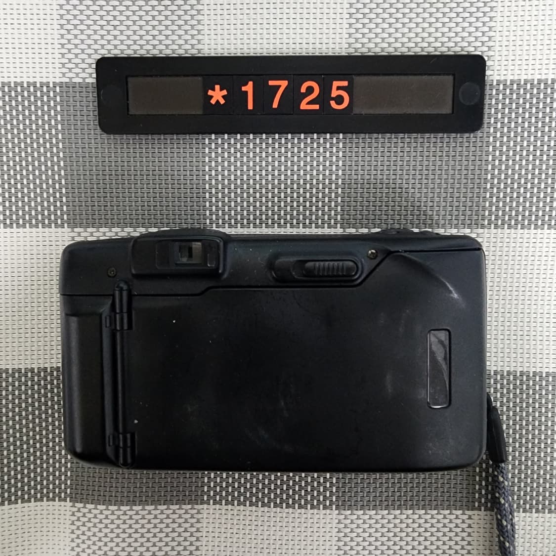 니콘 줌 310 AF 파노라마 블랙바디 필름카메라 상품이미지3