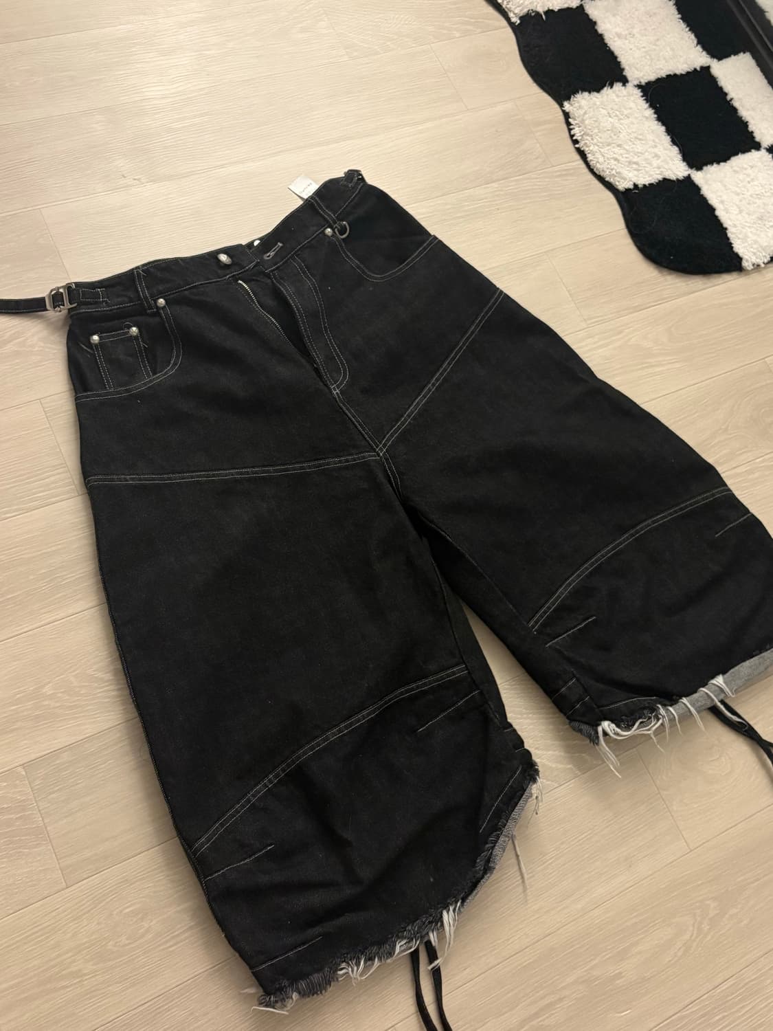 배드블러드 코스모 패치 컨벡스 버뮤다팬츠 XXS 상품이미지3