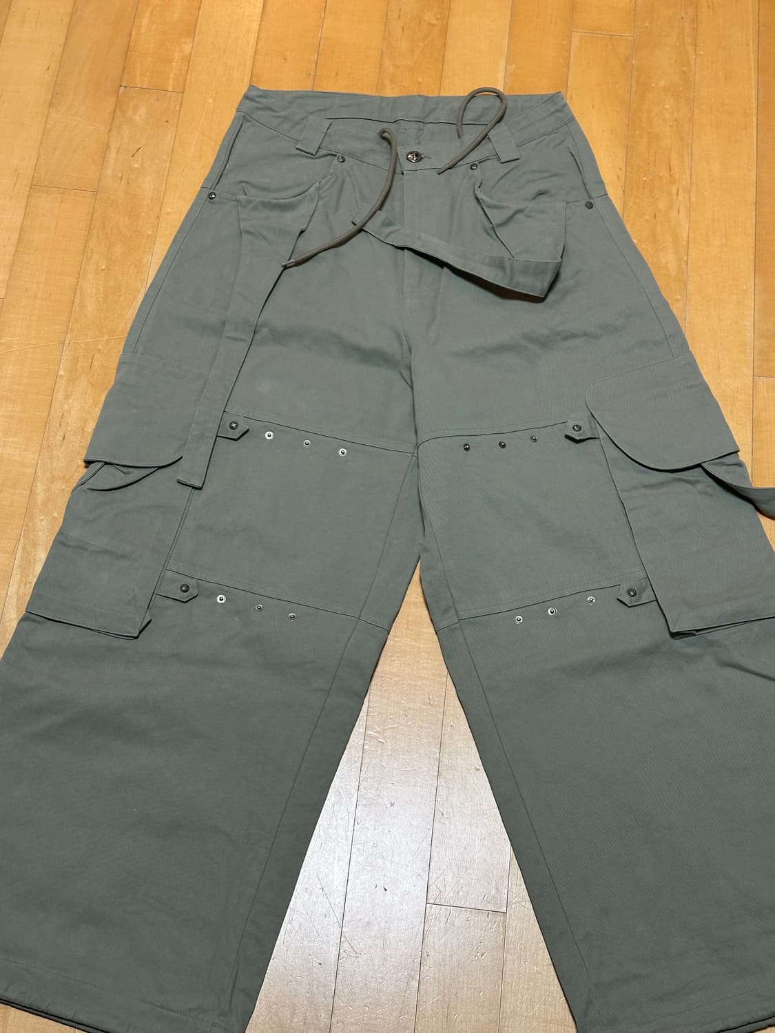 leey 엘이이와이 UTILITY SNAP WIDE CARGO PANTS 상품이미지2