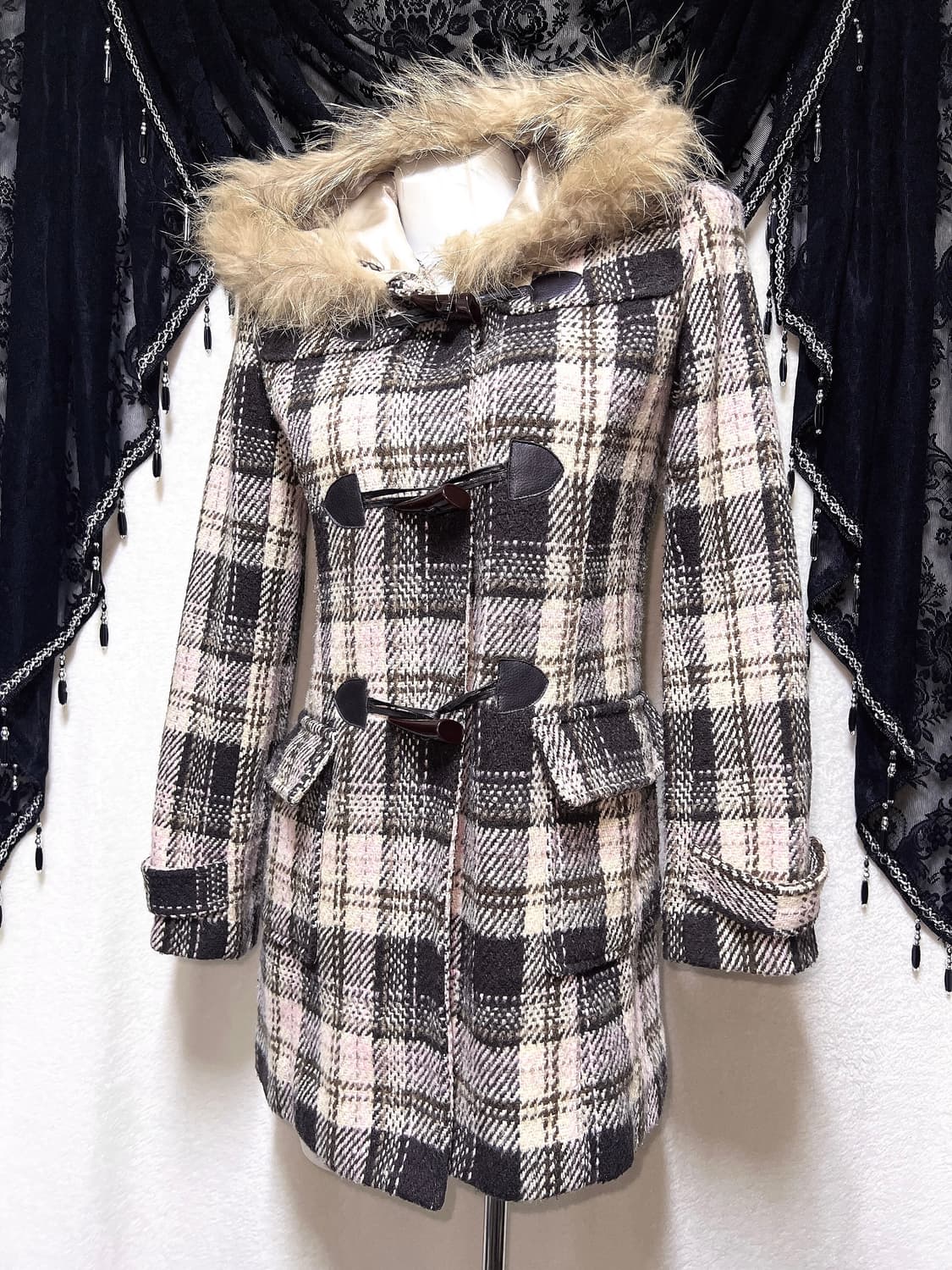 세실맥비 딸초 라떼갸루 로맨틱 로걀 하치 핀터깔 후드퍼 체크 떡볶이코트 상품이미지5