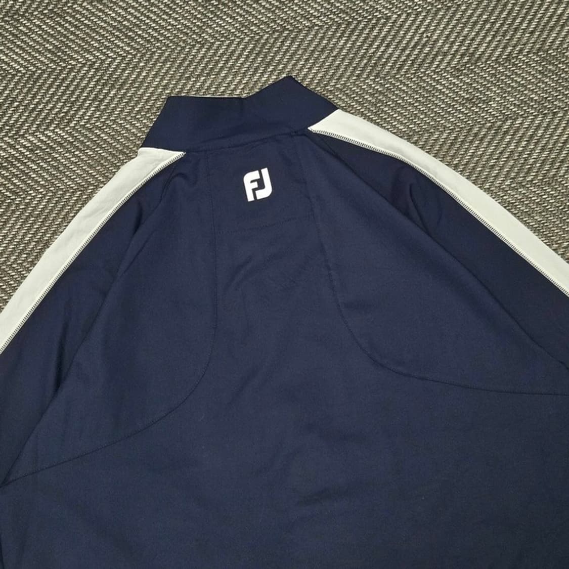 풋조이 하프집업 웜업 v1388 상품이미지4