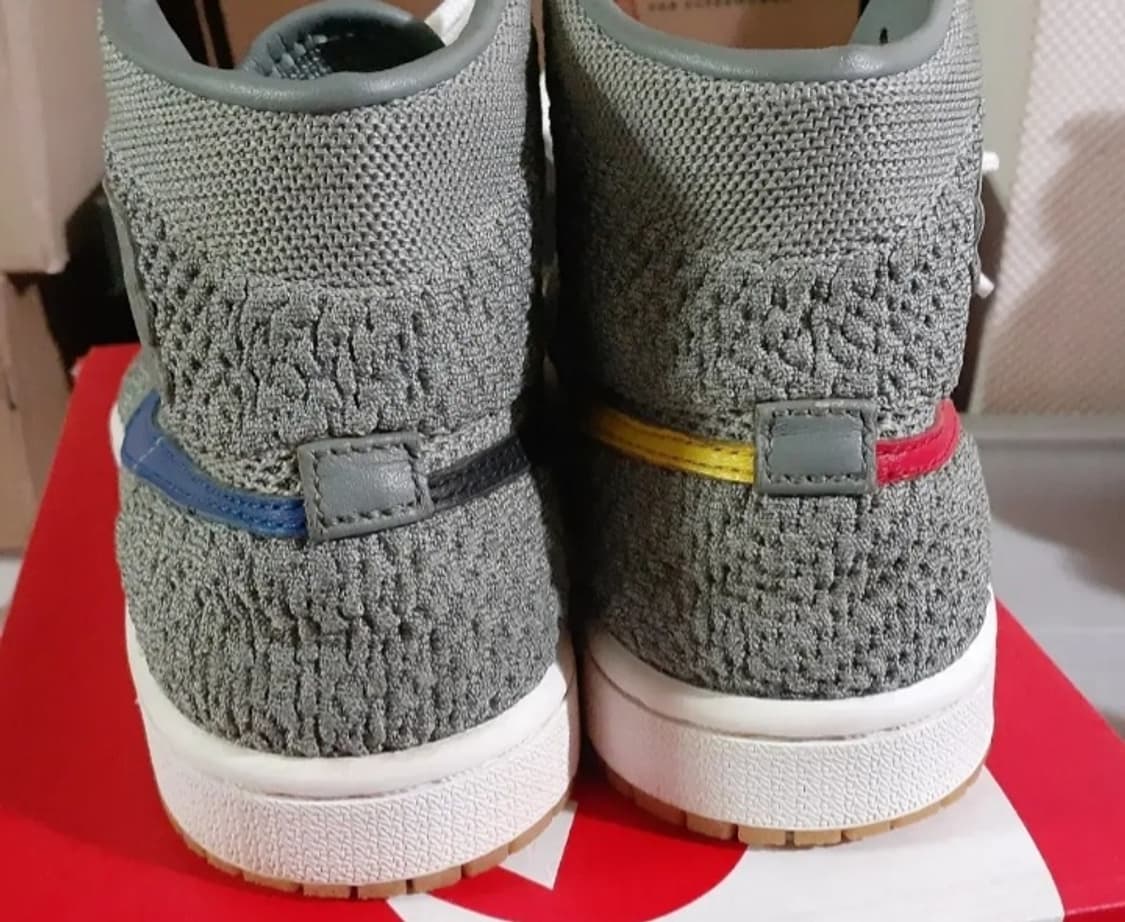 조던1 레트로 하이 플라이니트 클레이 그린 상품이미지4