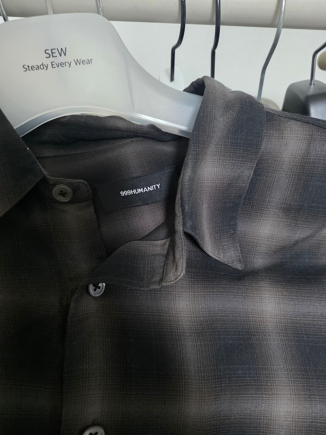 999휴머니티 이지 체크 셔츠 V13 페이디드 블랙 2 상품이미지3