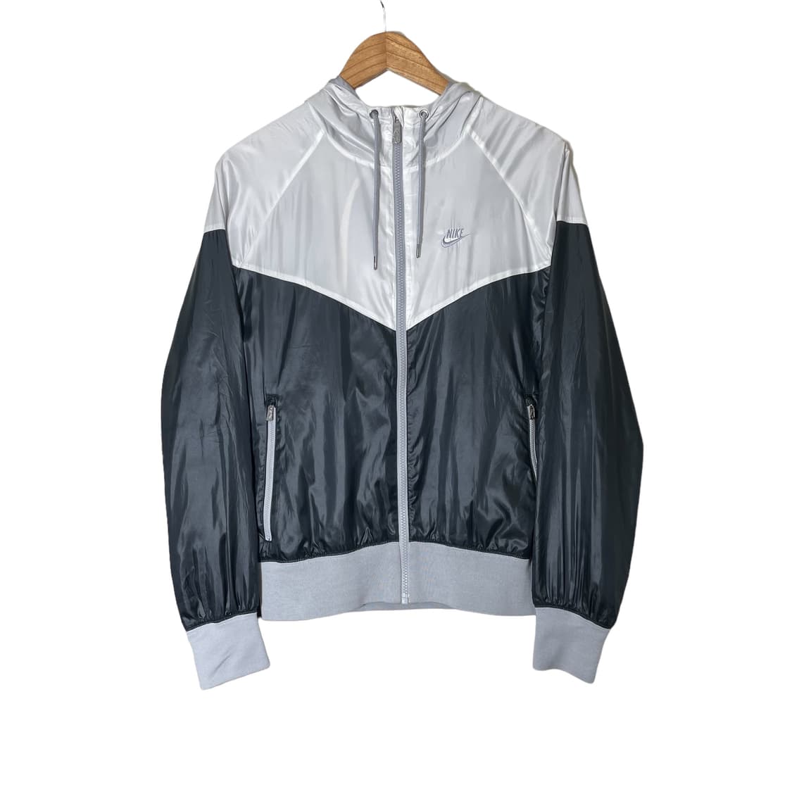 나이키 바람막이 M  상품이미지1