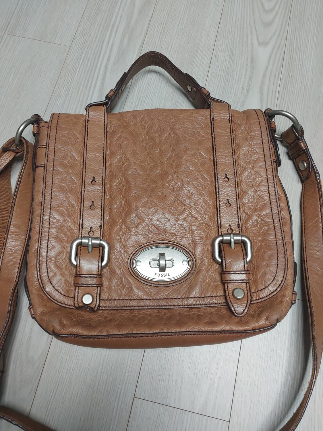 파슬 키체인 버클 크로스백 상품이미지3