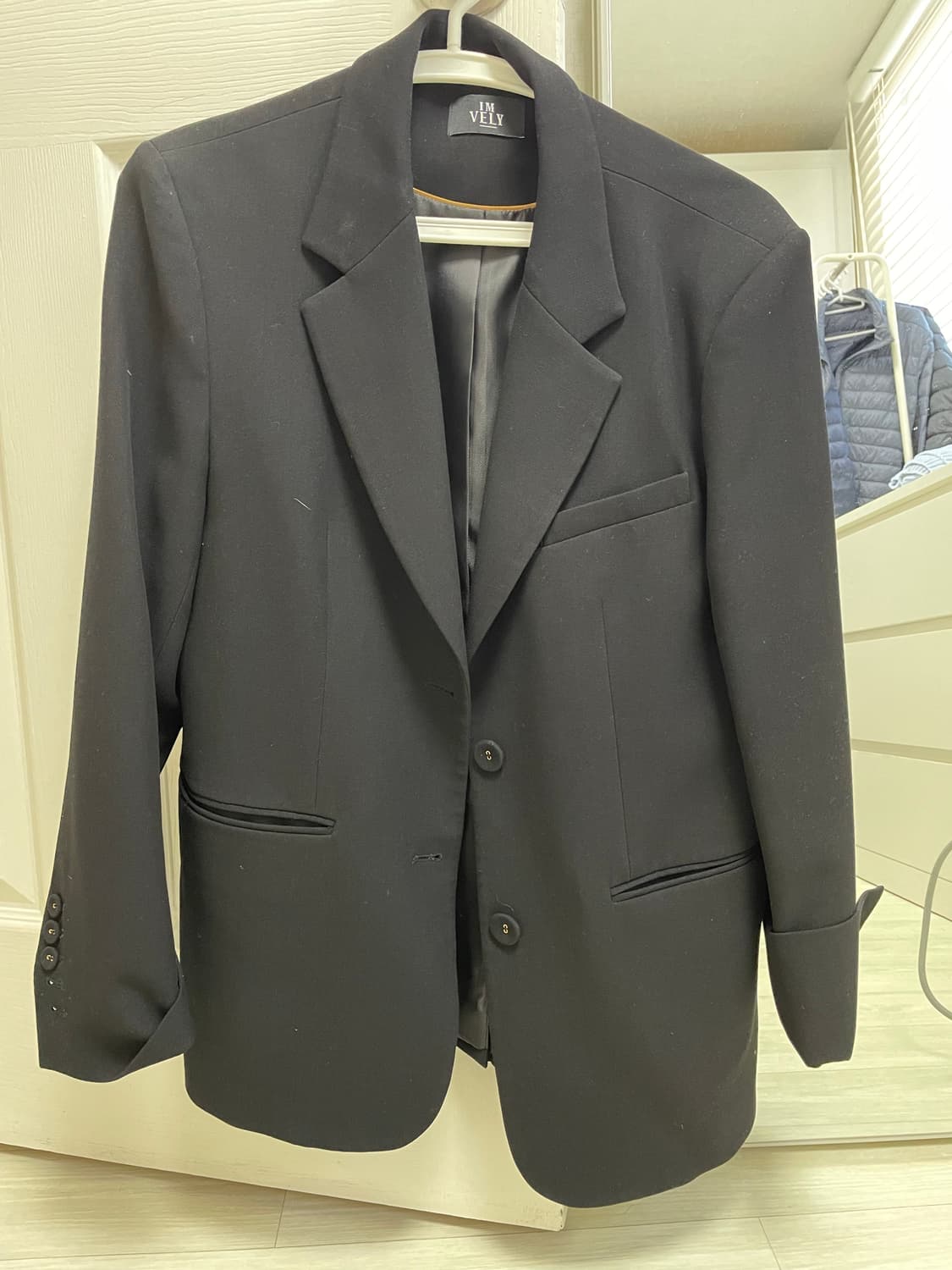 임블리 블랙 블레이저 오버핏 상품이미지1