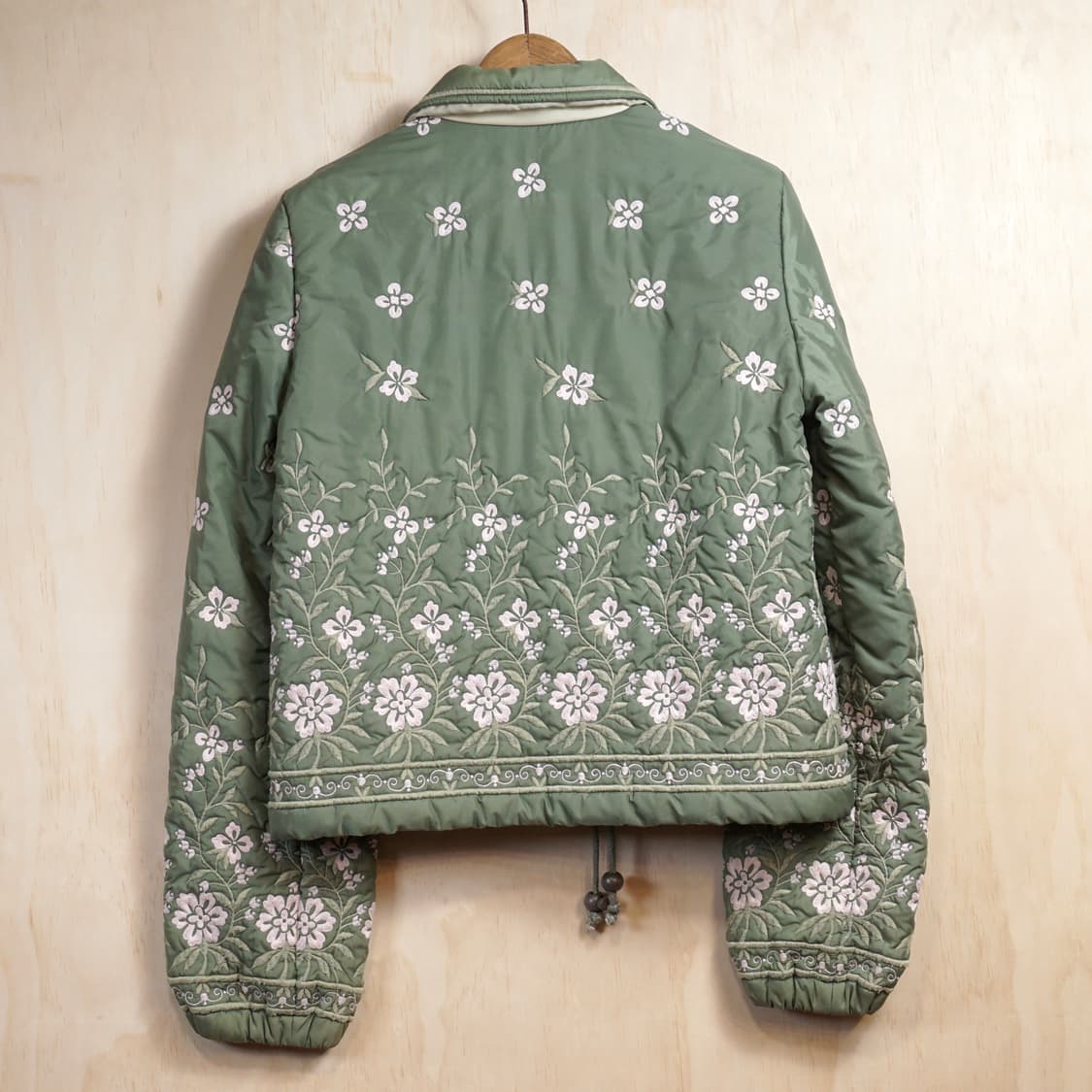 모스키노 Italy 아플리케 퀄팅 자켓 상품이미지4