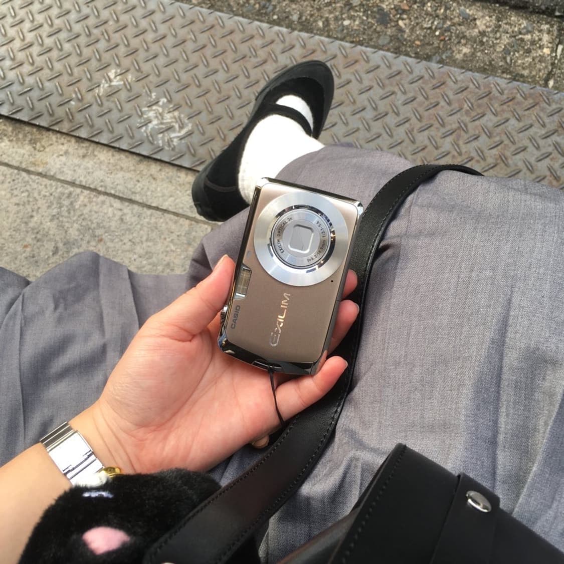 casio exilim Z1 지원이 밀크티 민트급 상태 디카 판매합니다 상품이미지1