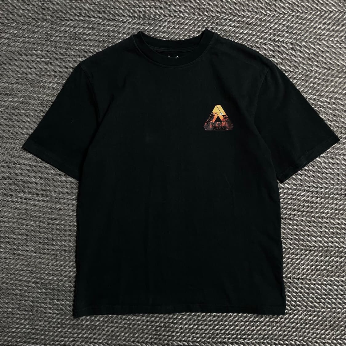 팔라스 트라이 빅로고 반팔 티셔츠 블랙o 5084 상품이미지2