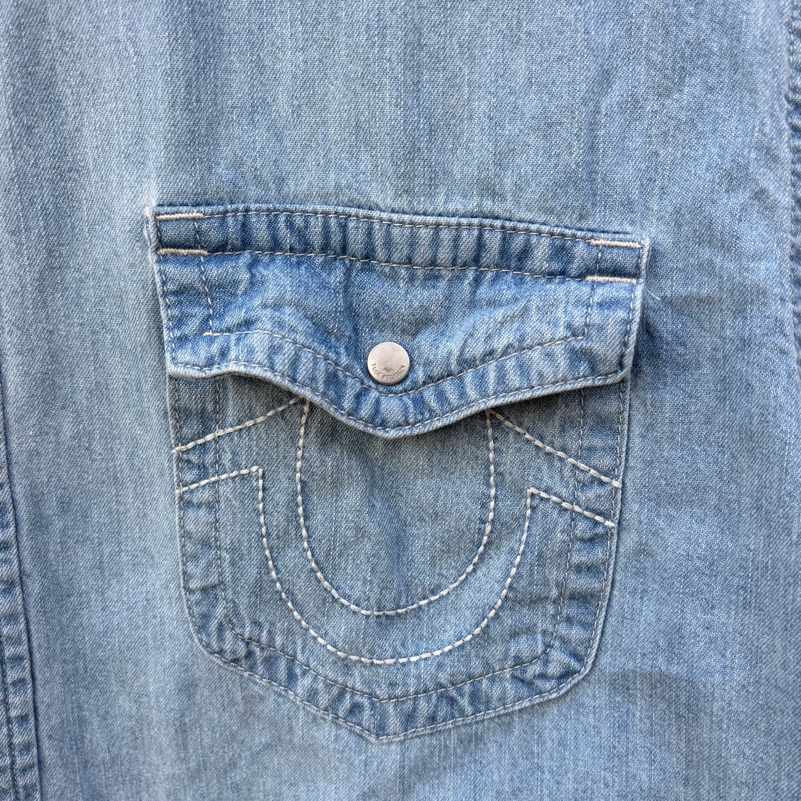 True Religion 트루릴리전 데님 반팔 셔츠 상품이미지4