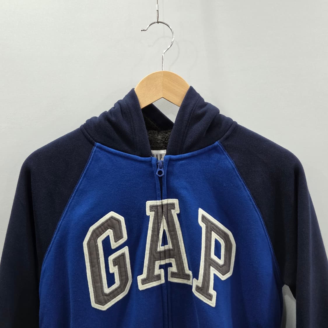 갭 키즈 스펠로고 레글런 플리스 후드집업 XXL/14 상품이미지2