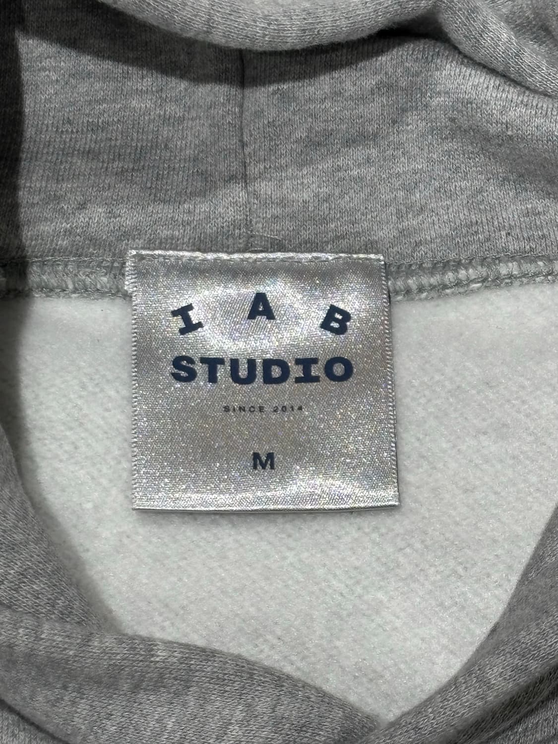 아이앱스튜디오 x 현대모비스 스웻 후디 상품이미지9