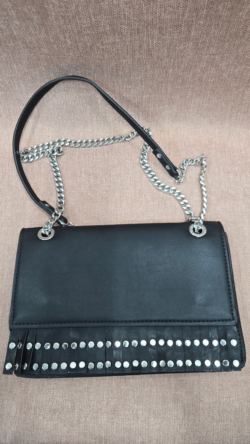 자라 블랙 체인 숄더백 스터드 장식 상품이미지1