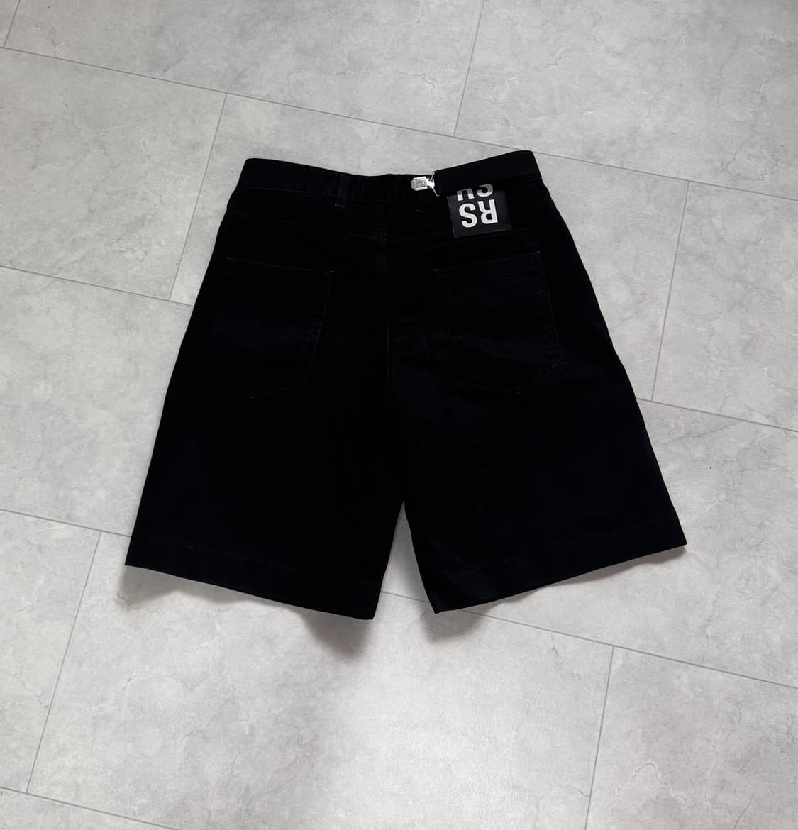 라프시몬스 서스펜더 데님 쇼츠 31사이즈 상품이미지1