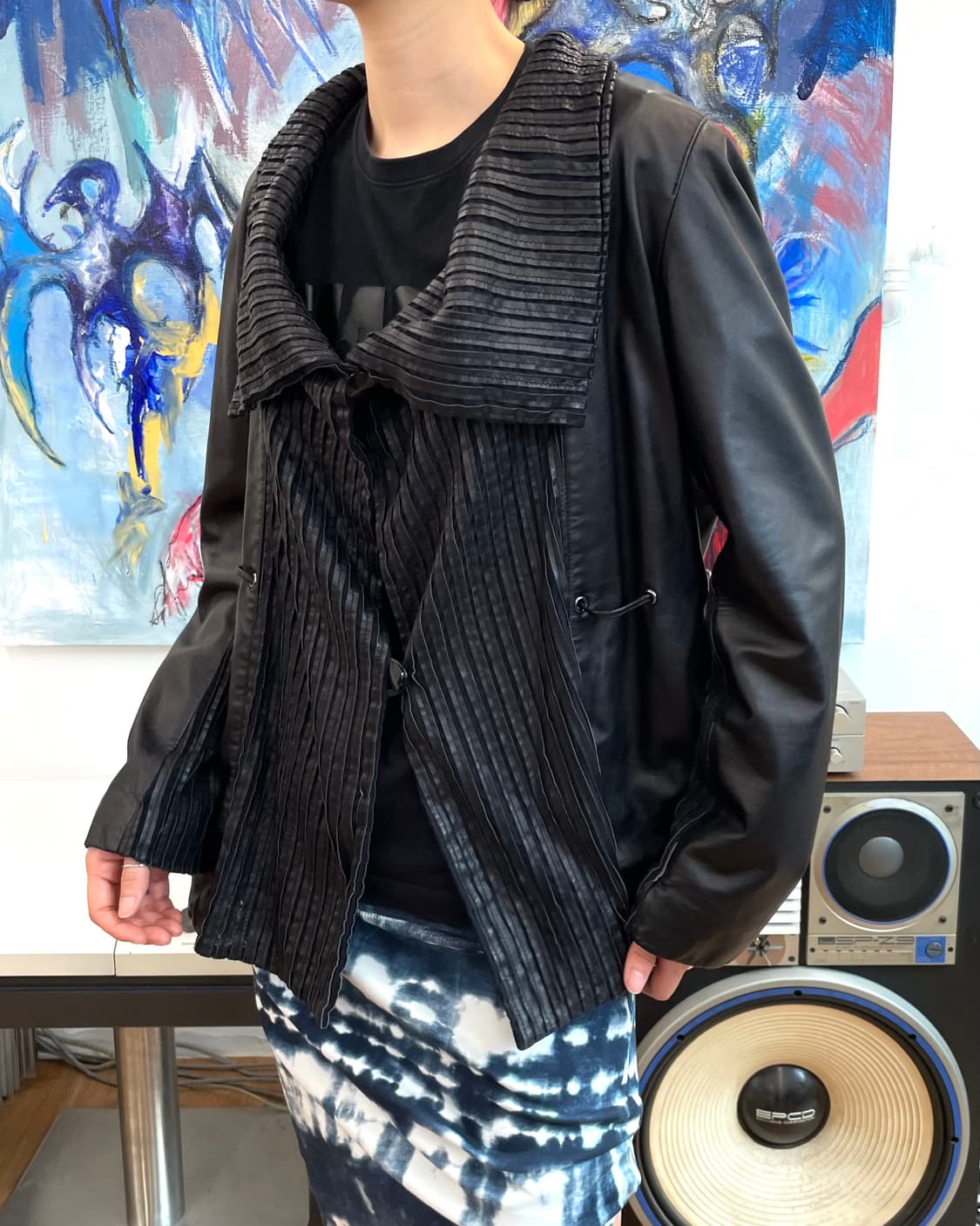 [L] 발망 플리츠 레더 자켓 상품이미지4