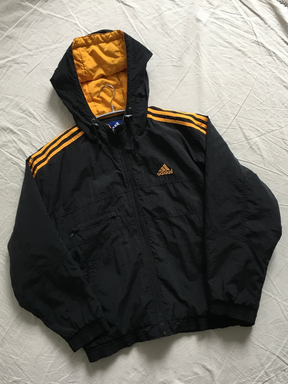 아디다스 누빔 바람막이 상품이미지3