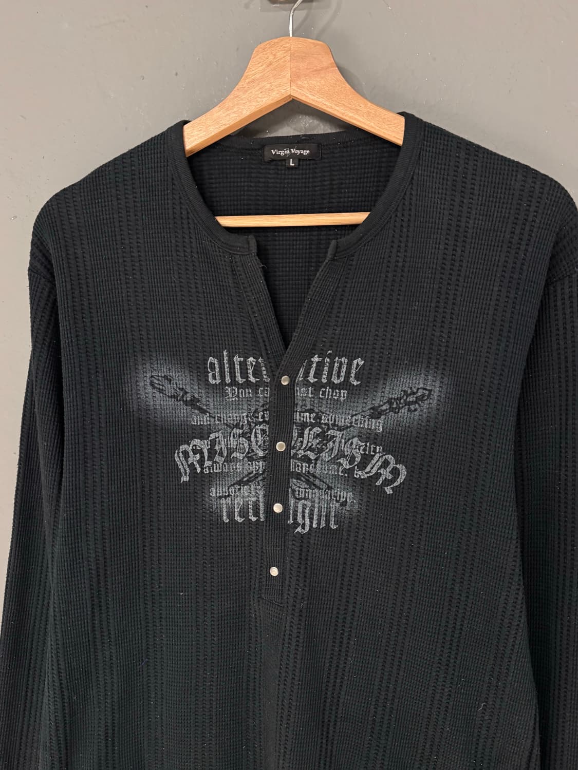 Virgin Voyage 레터링 블랙 와플 롱슬리브  상품이미지2