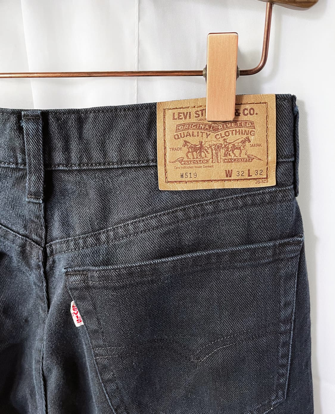 LEVI'S 519 deep navy jeans 상품이미지3