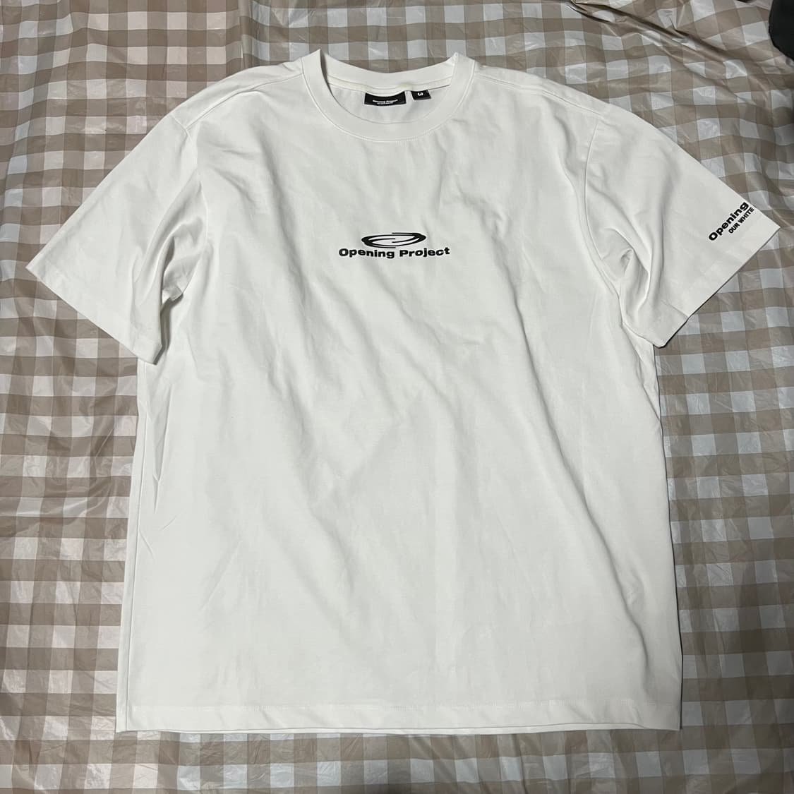 오프닝프로젝트 미드로고 반팔 화이트 3 흰색 반팔티 오프닝 프로젝트 상품이미지1