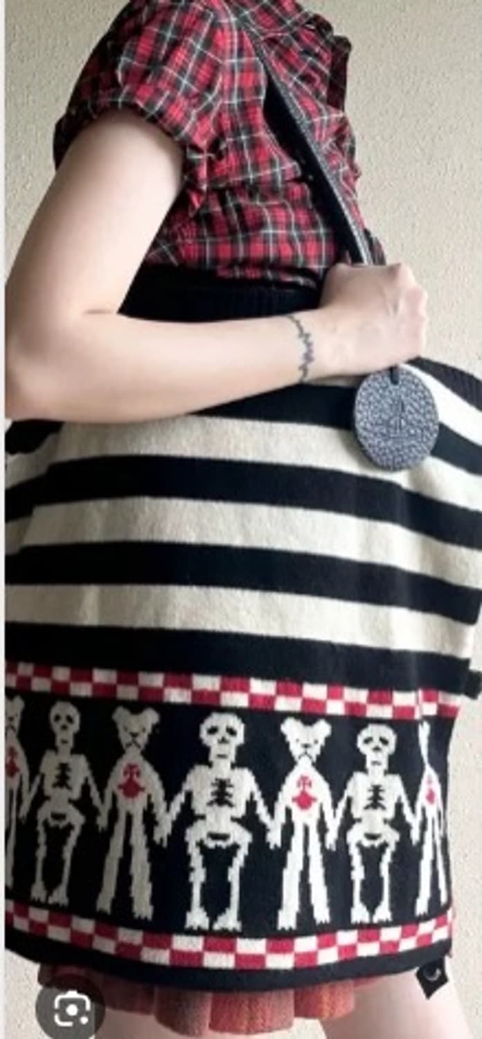 비비안웨스트우드 스컬베어 니트 백 상품이미지3