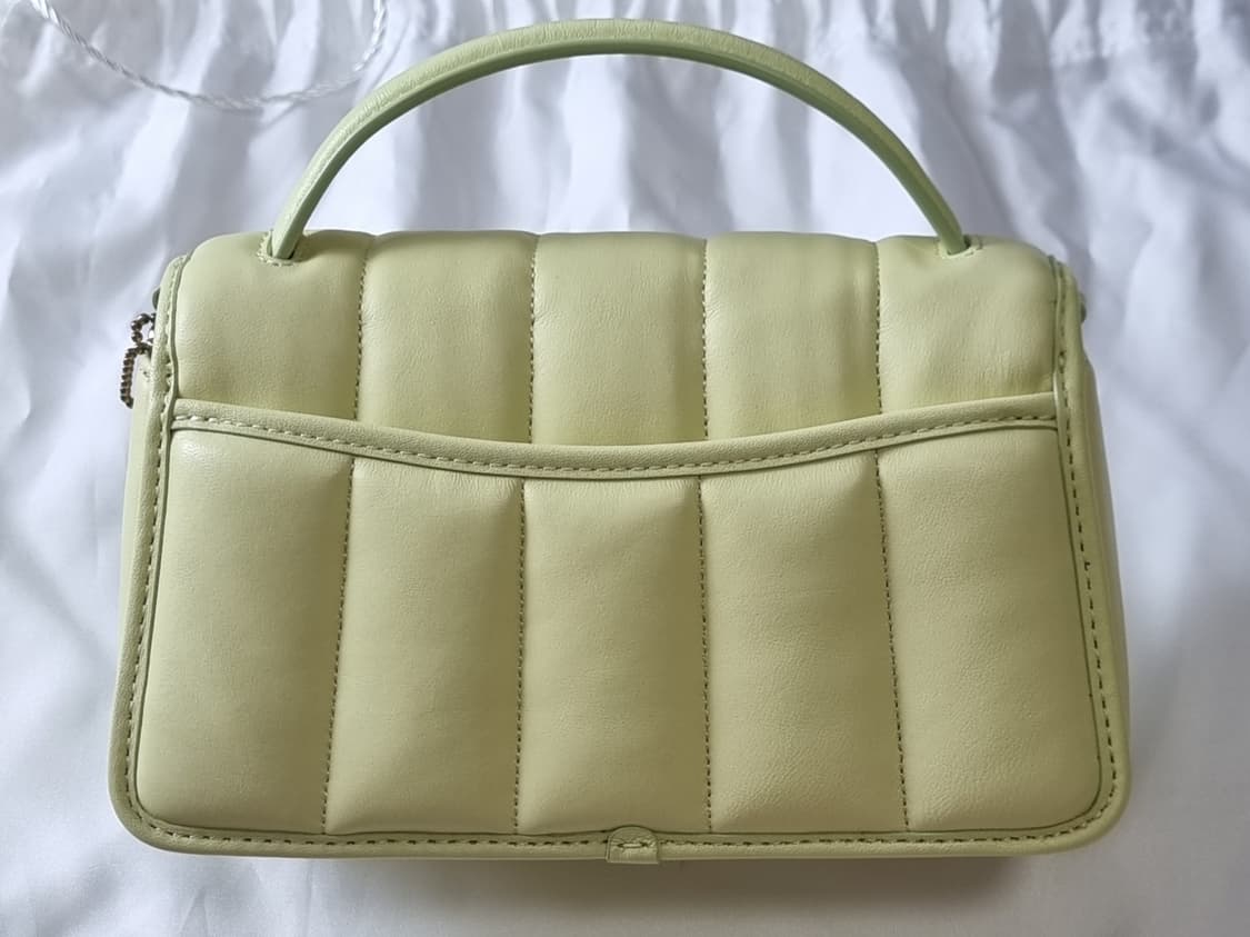 (새상품) 코치 가방 턴락 클러치 20 위드 퀼팅 토트백/크로스백/숄더백 상품이미지2