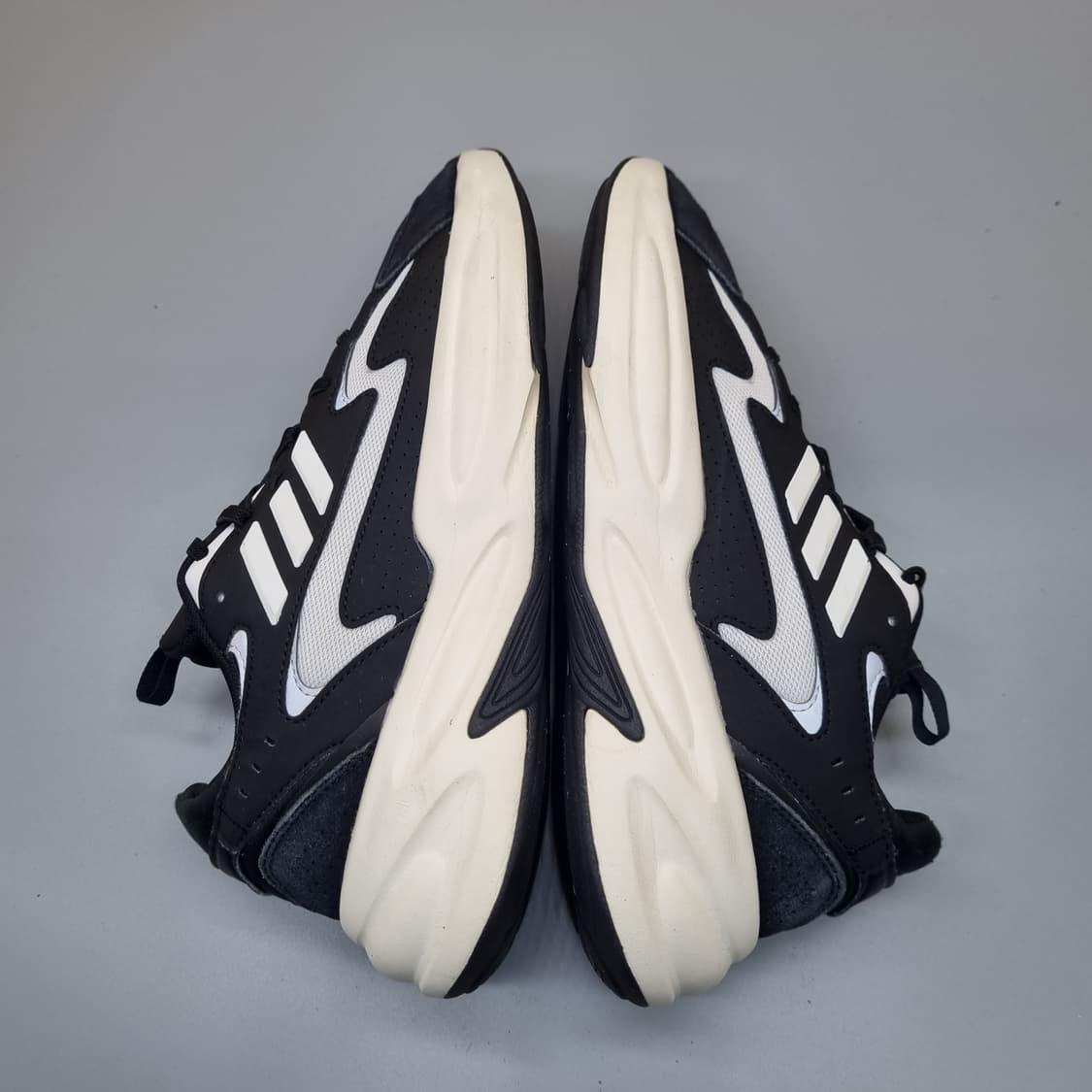 아디다스 오즈위브 운동화245  상품이미지5