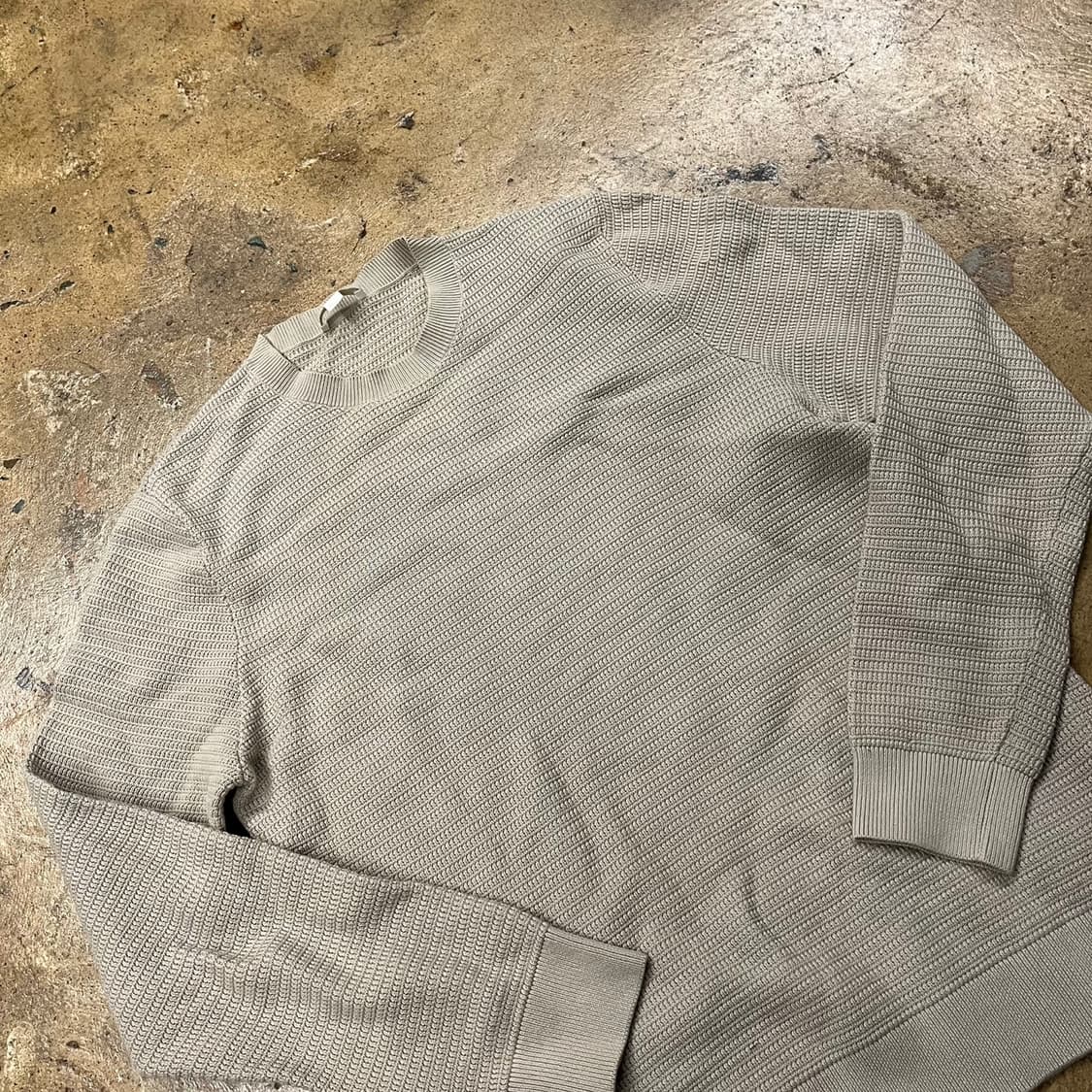 [정품/M] 코스 베이지색 와플 니트 맨투맨 티셔츠 b10 상품이미지1