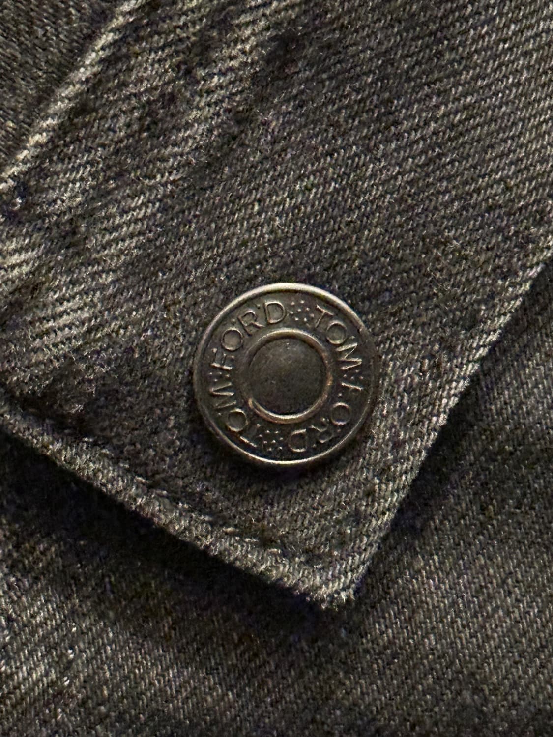 톰포드 데님 트러커 자켓 레더 택 상품이미지8