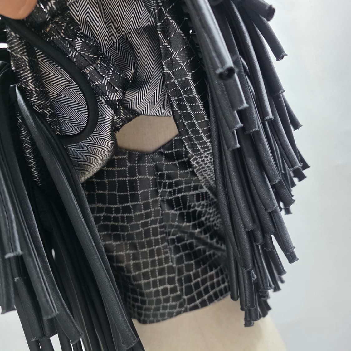0774 [HOW AND WHAT]블랙 프린지 자켓 / 블랙 / XS 상품이미지8