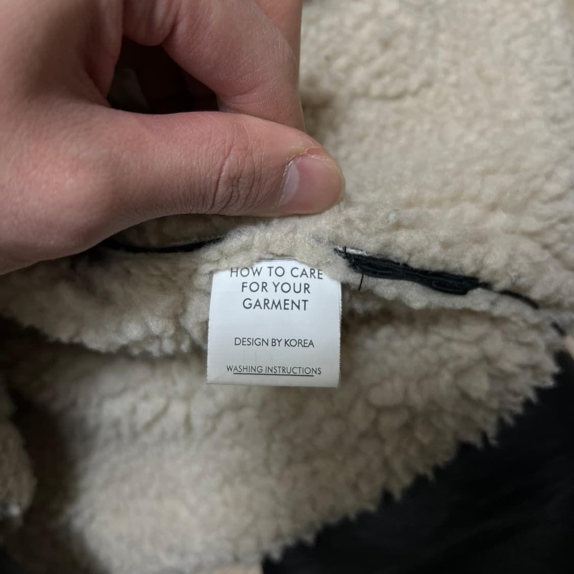 여성 레더 가죽 양털 크롭 무스탕 자켓 [블랙] FREE 상품이미지5