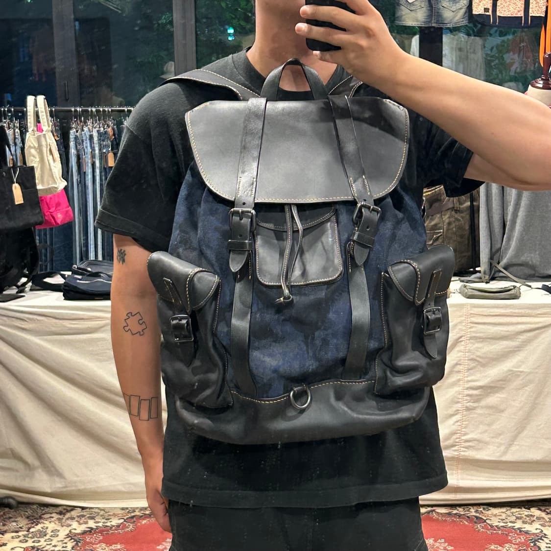 코치 COACH 헤리티지 레더 백팩 블랙 상품이미지10