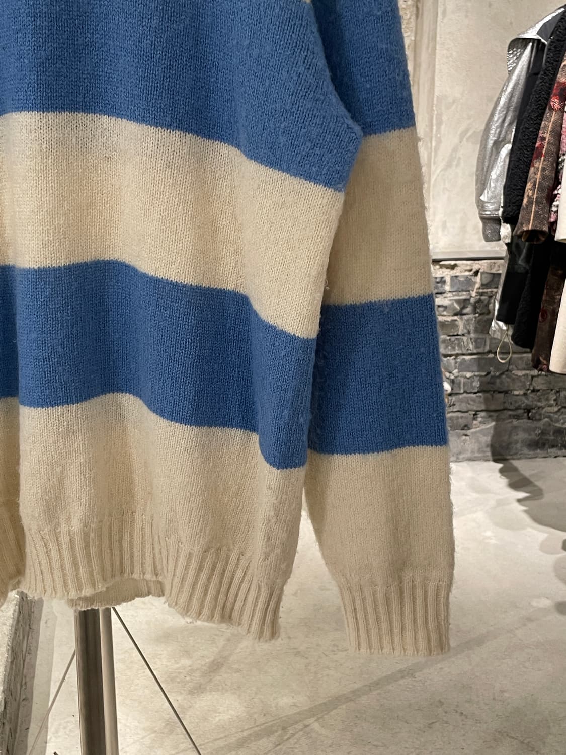 하울린 쉐기 베어 도플러 청키 스트라이프 니트 상품이미지5