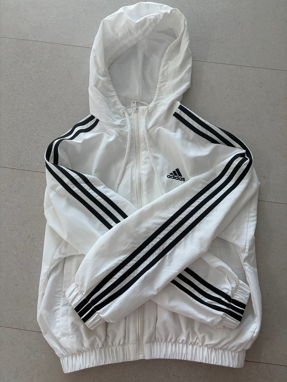 [S급] 아디다스 후드바람막이 상품이미지1