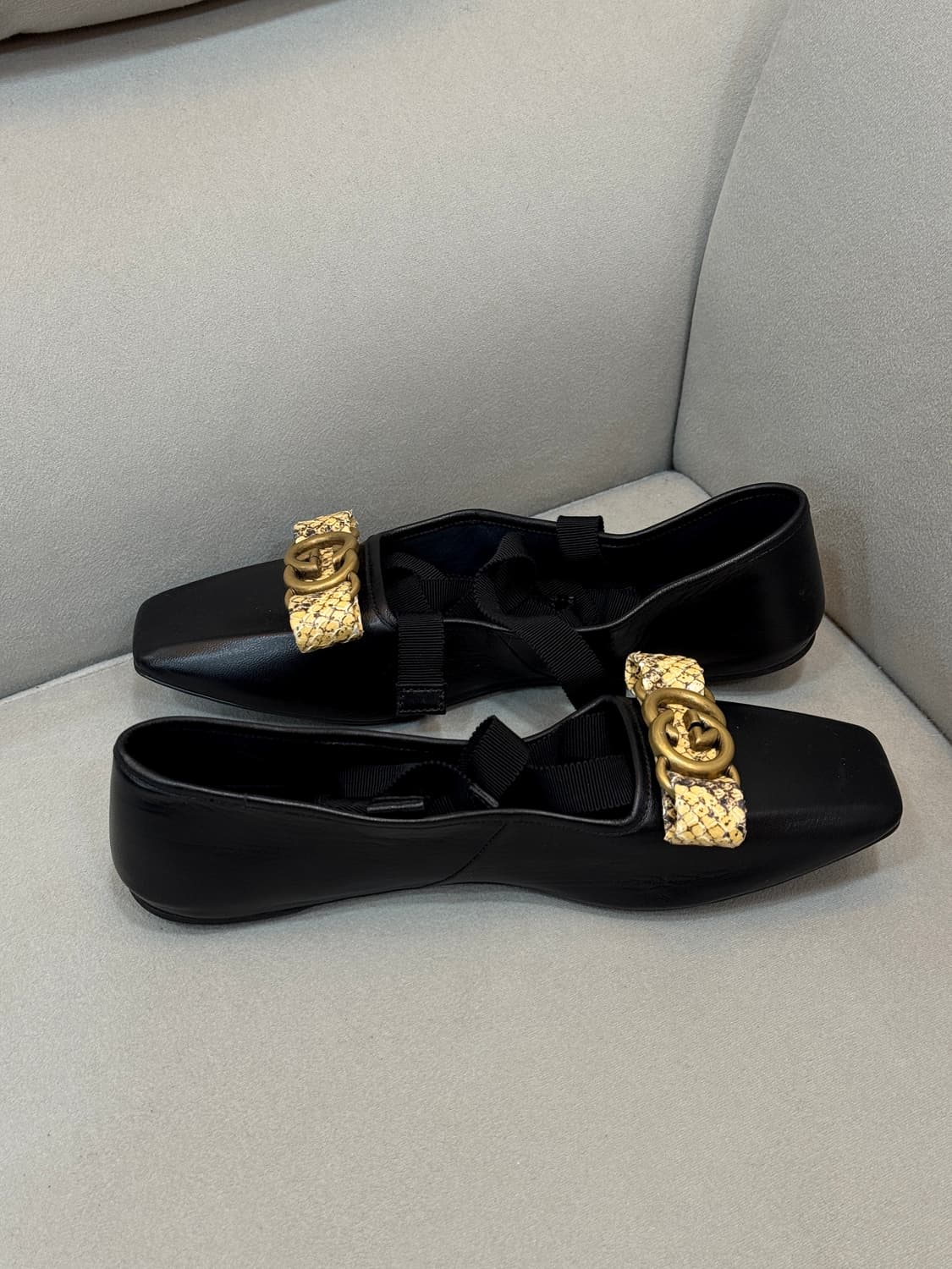 구찌 인터로킹 발레리나 플랫슈즈 36.5사이즈 상품이미지1