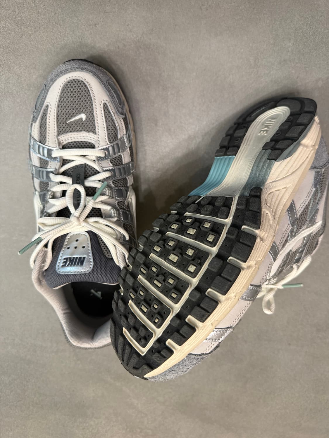 나이키 P-6000 플랫 퓨터 라이트 아이언 오어 상품이미지2