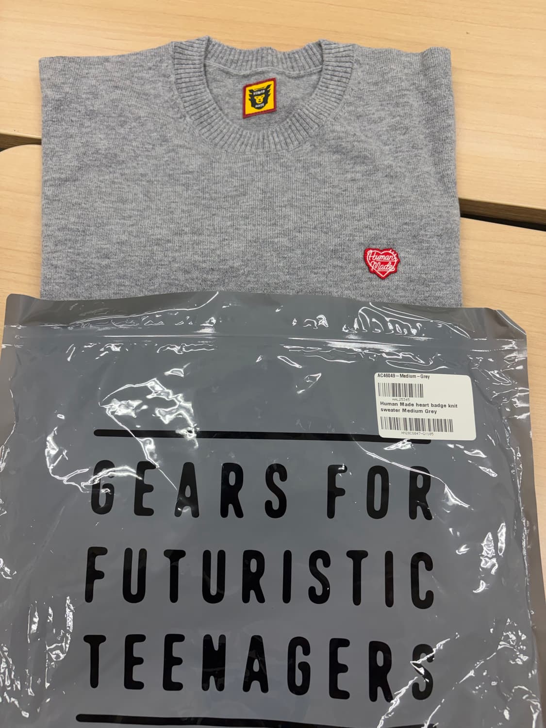 휴먼메이드 하트 니트 그레이 M사이즈 상품이미지2