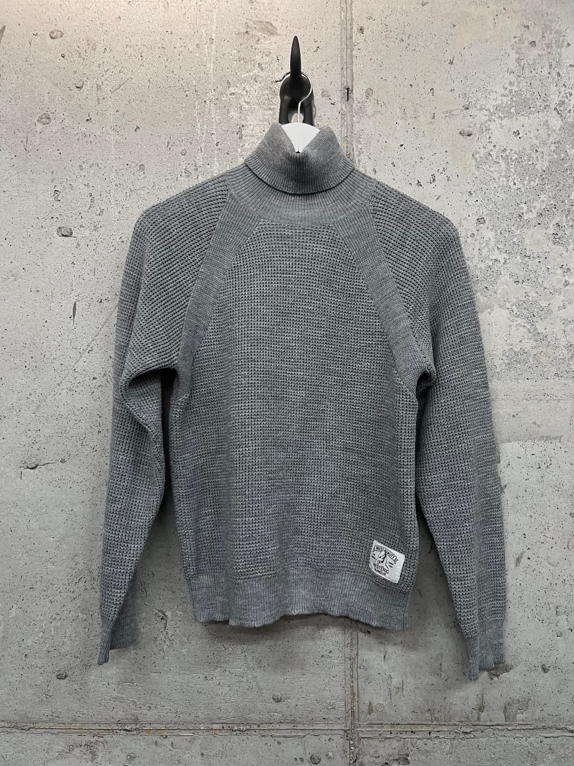 히스테릭 글래머 터틀넥 스웨터 그레이 상품이미지1