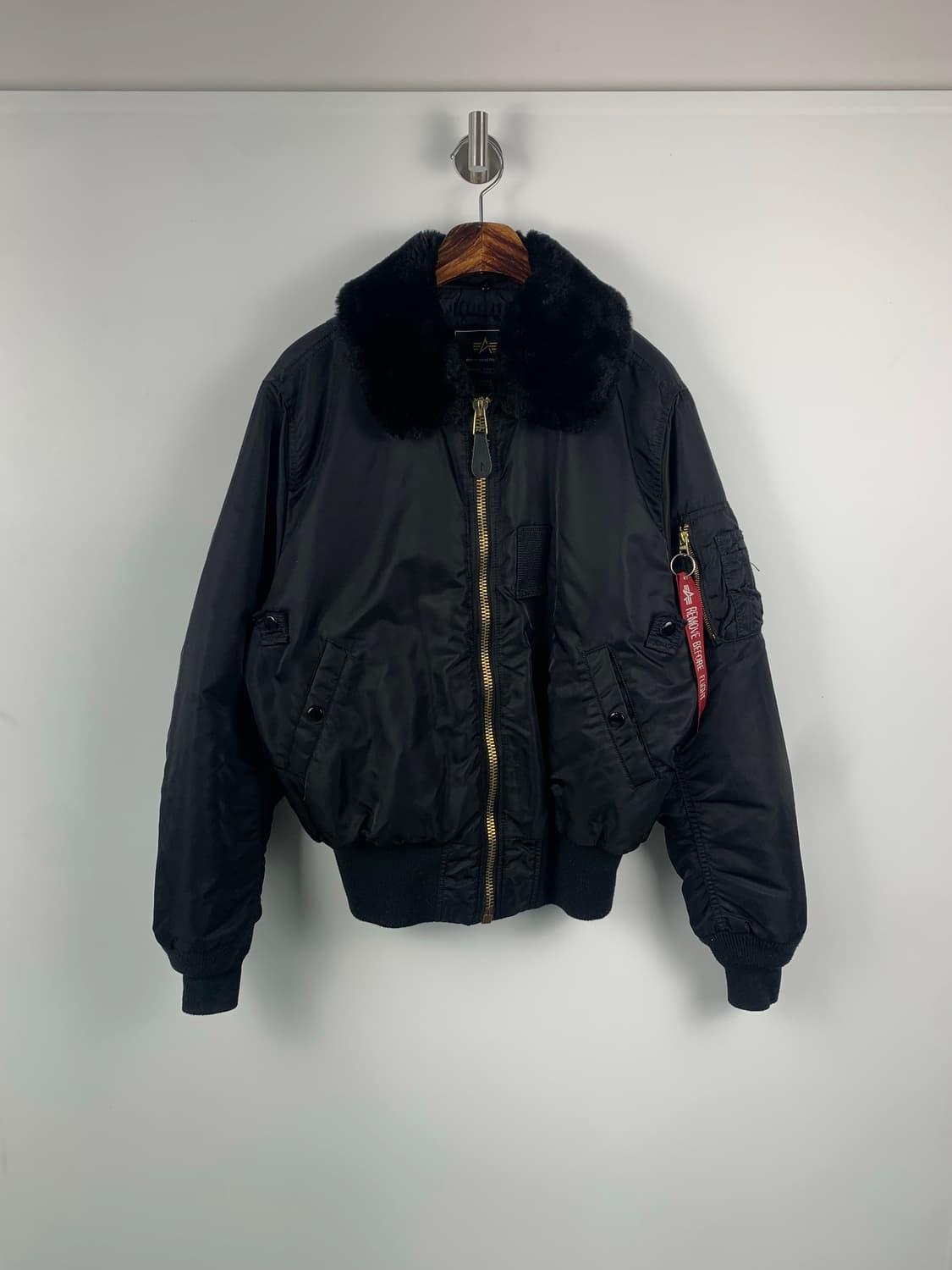 알파인더스트리 B-15 블랙 항공 점퍼 상품이미지2