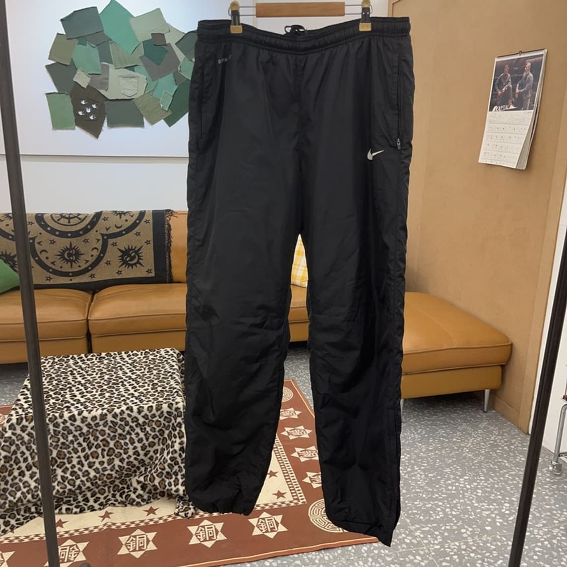 나이키 올드스쿨 스포티 바람막이 트랙팬츠 XL C08796 상품이미지3