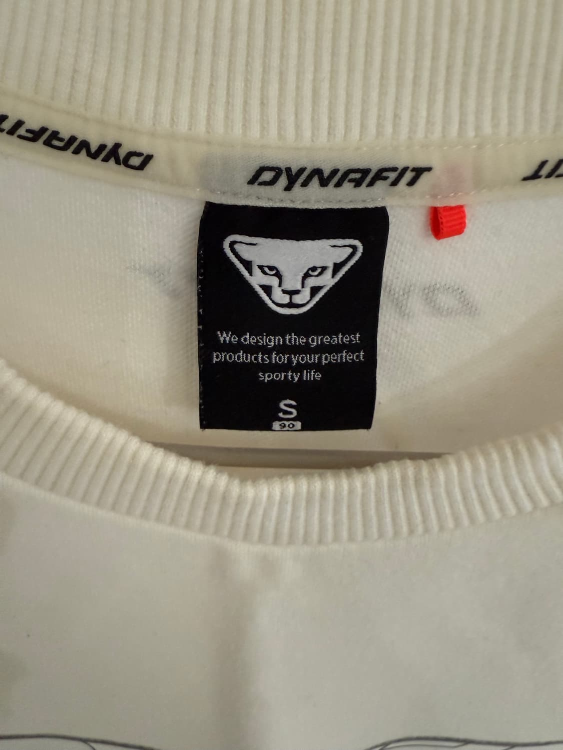 다이나핏 맨투맨 상품이미지3