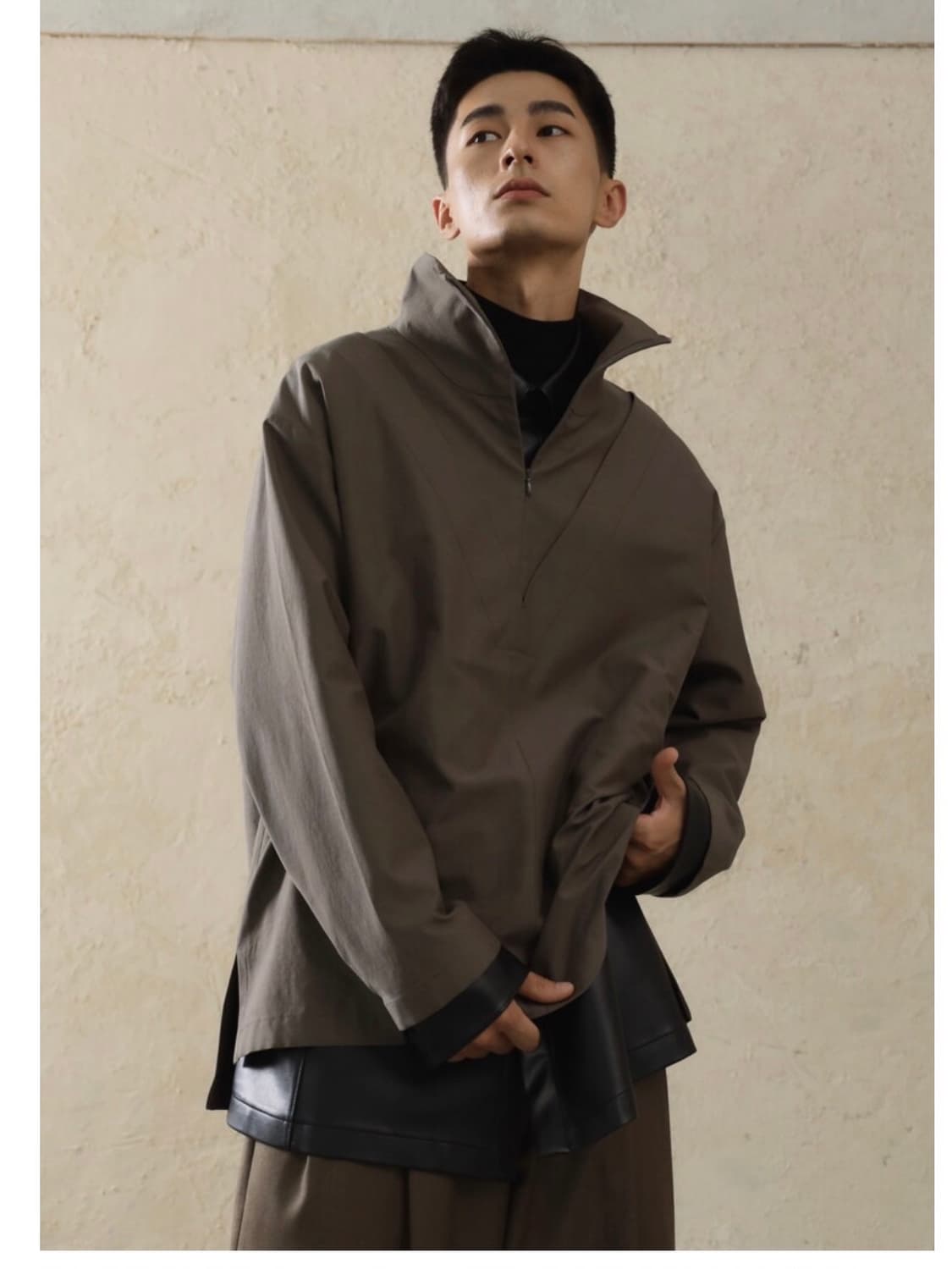 새상품) 디아뎀 Diadem 브이라인 집업 셔츠 상품이미지1