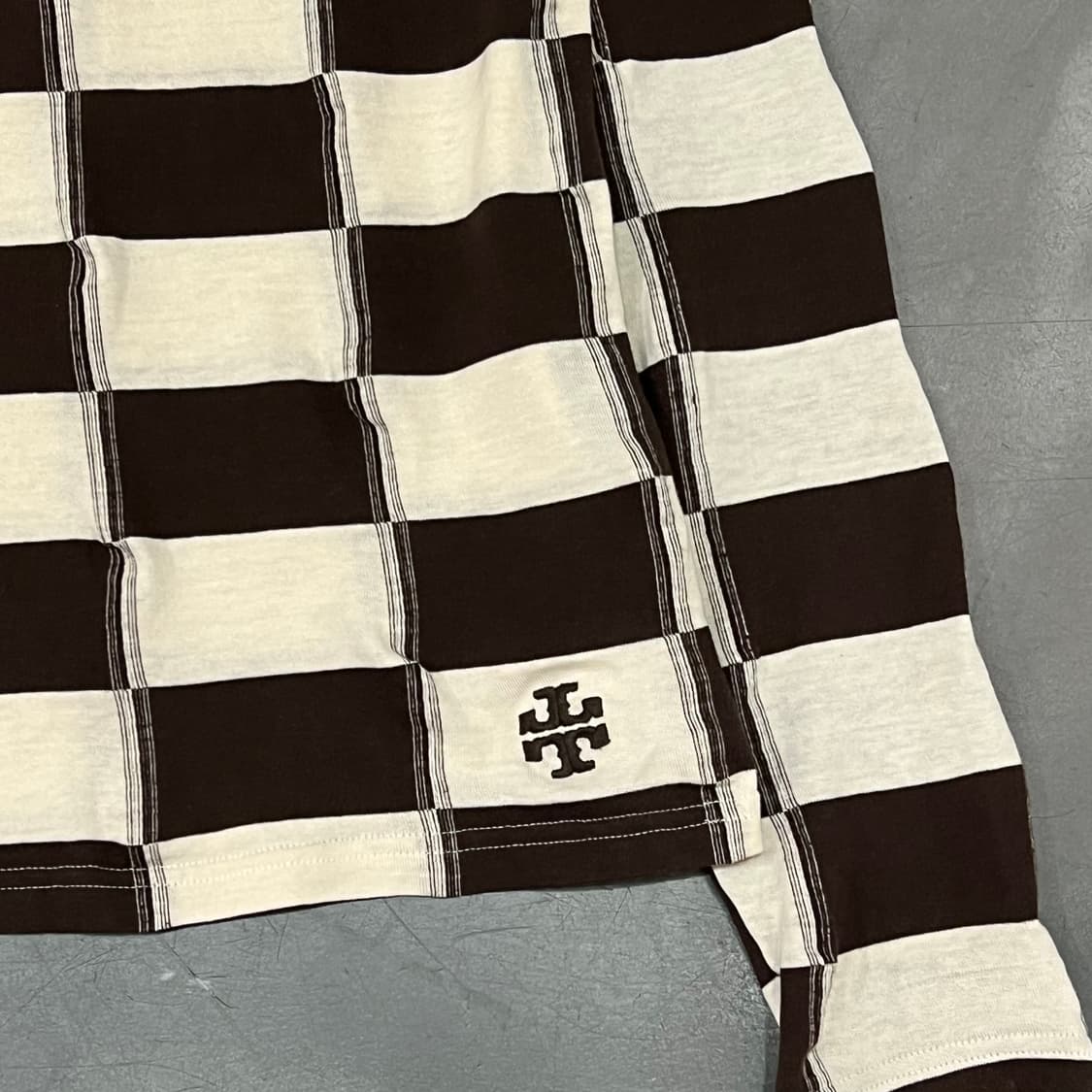  토리버치 체커보드 롱슬리브 y16303 상품이미지4