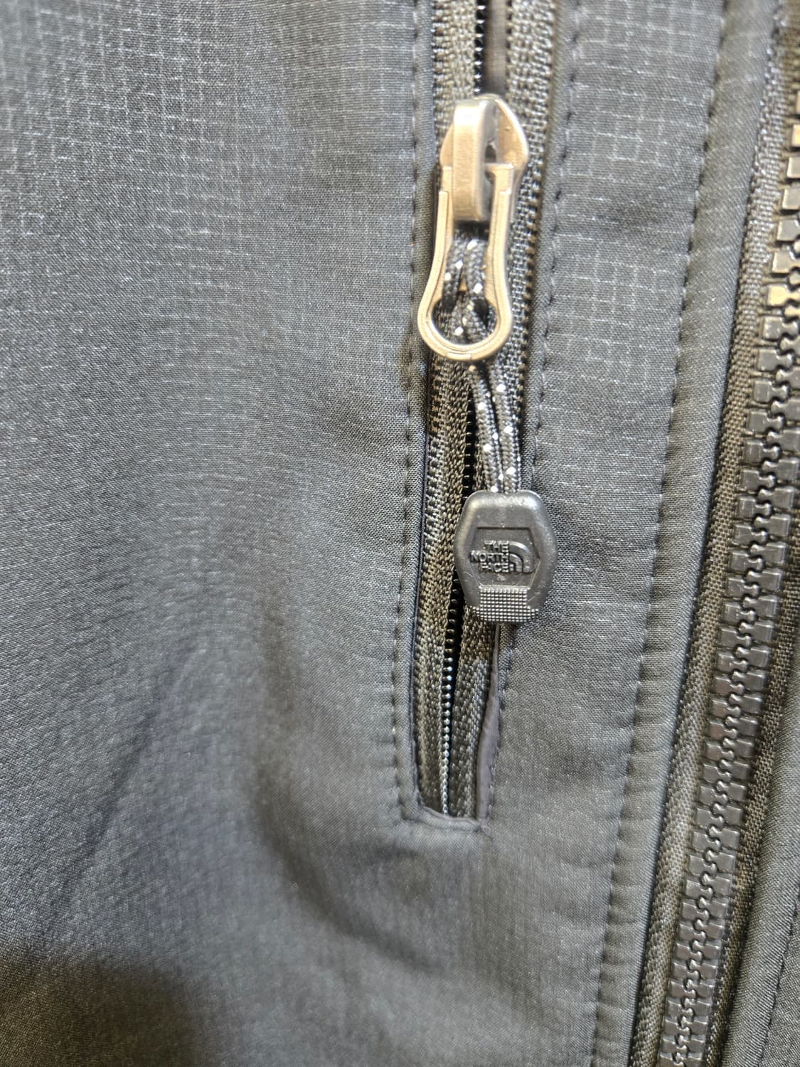 노스페이스 플라이트 후드 자켓 블랙 상품이미지4